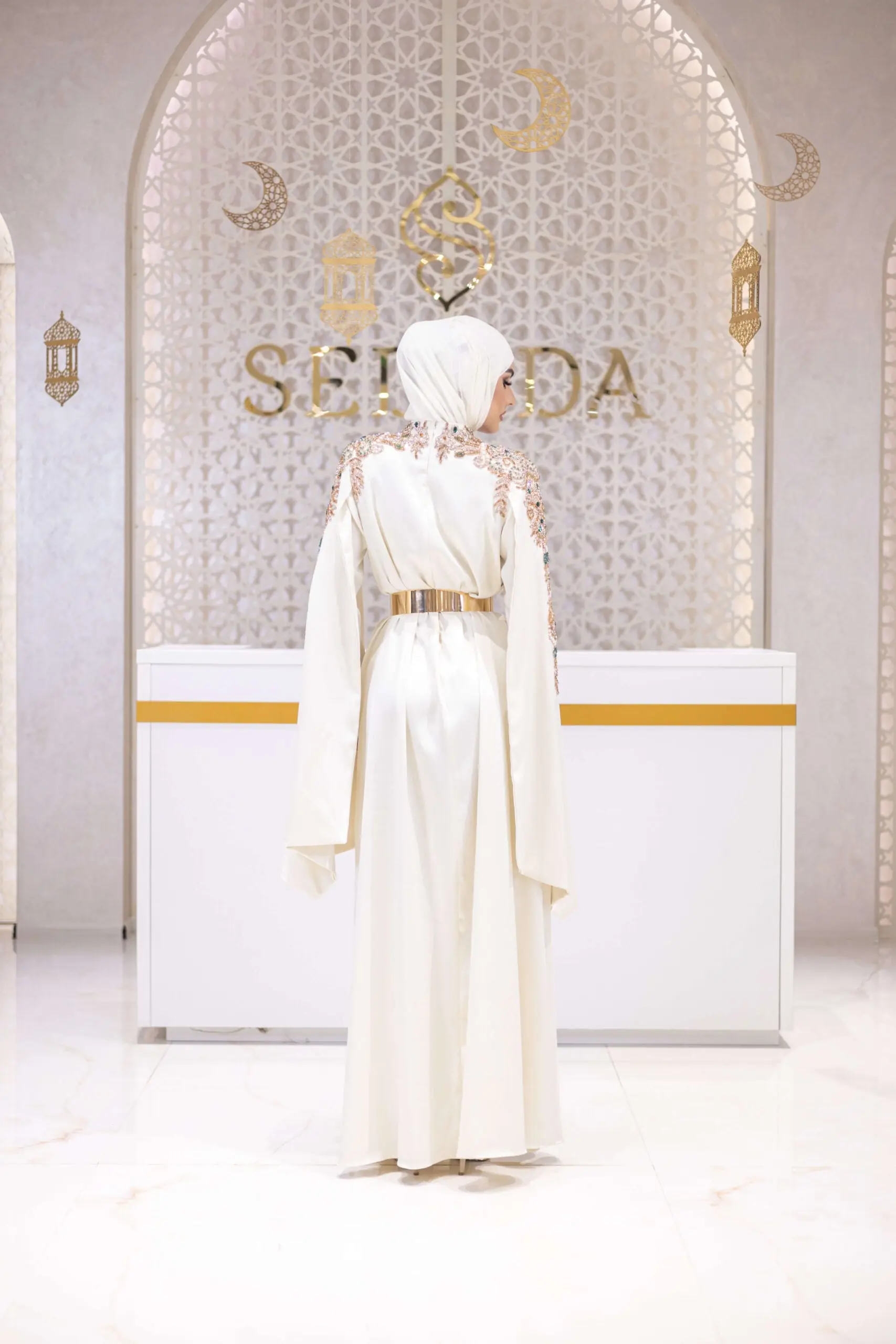 Celestial Bloom Embellished Satin Gown – White, photo 6