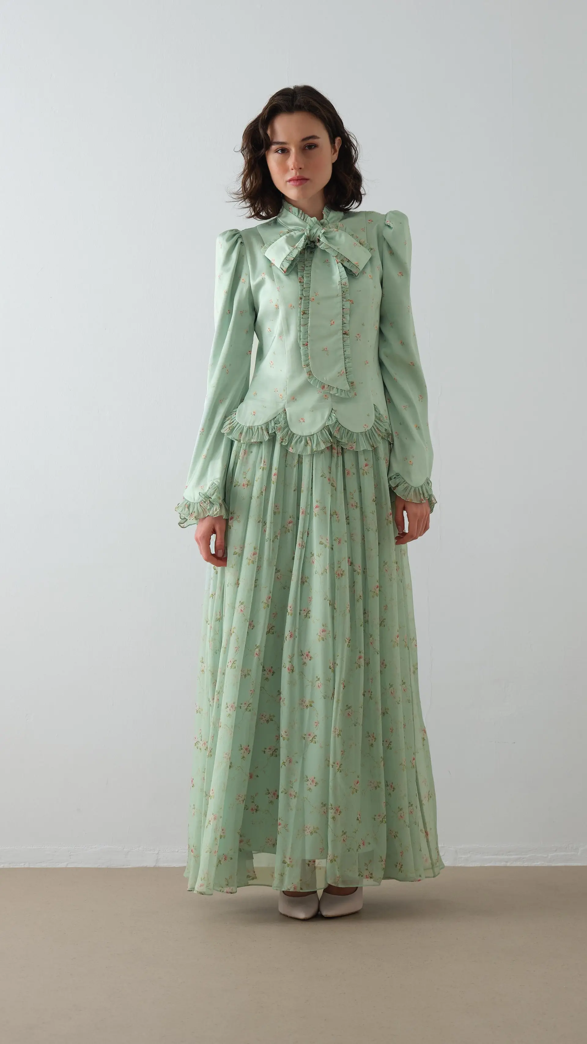 Bow-Front Printed Dress – Mint