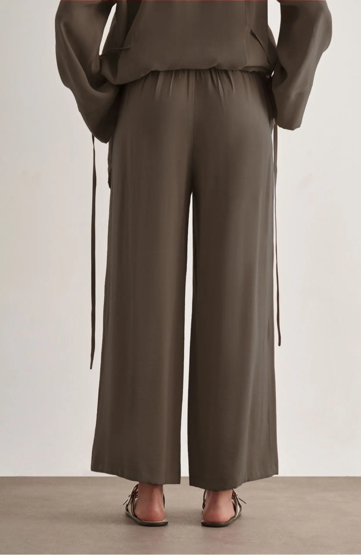 Mizalle Women's Relaxed Pants, photo 2