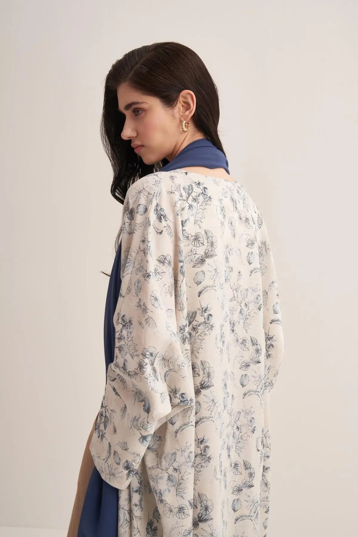 Liora Blue Floral Abaya with Matching Scarf, photo 4