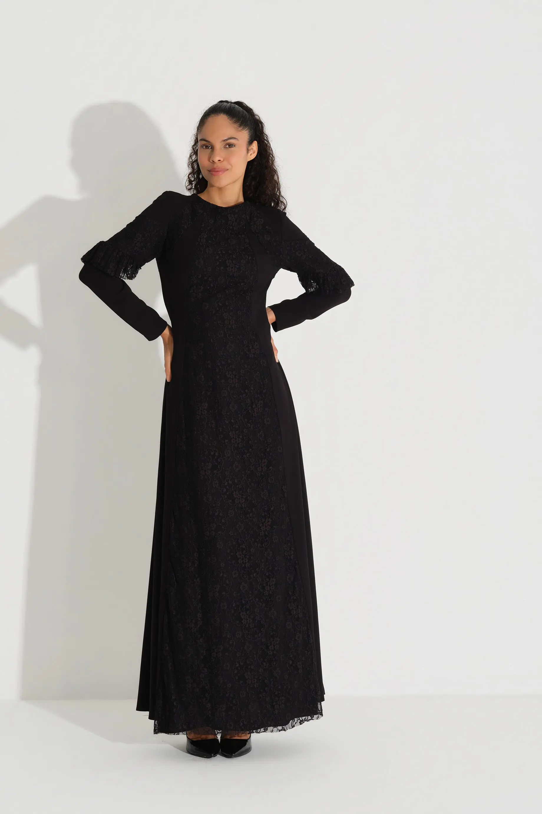 Lace Panel Crepe Dress – Black, photo 4