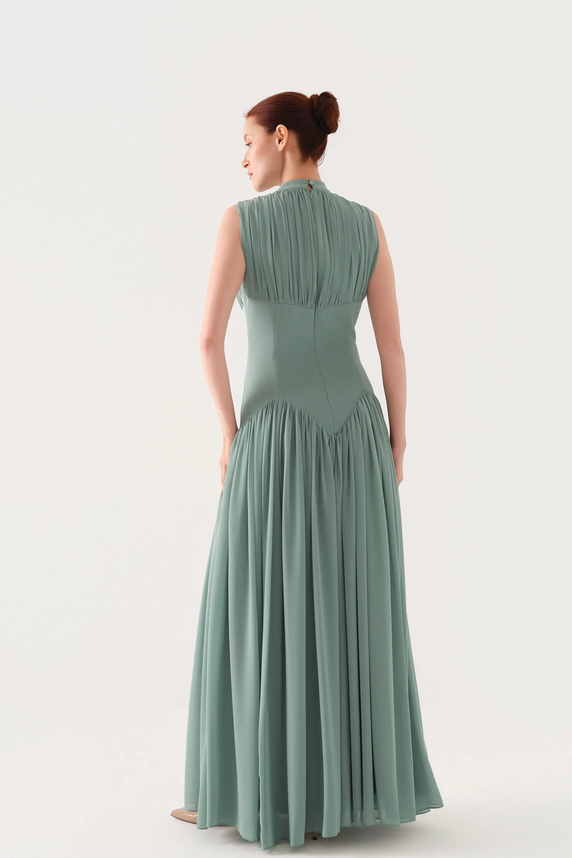 Sleeveless Bow-Neck Corset-Detail Chiffon Crepe Maxi Dress – Dark Mint, photo 4