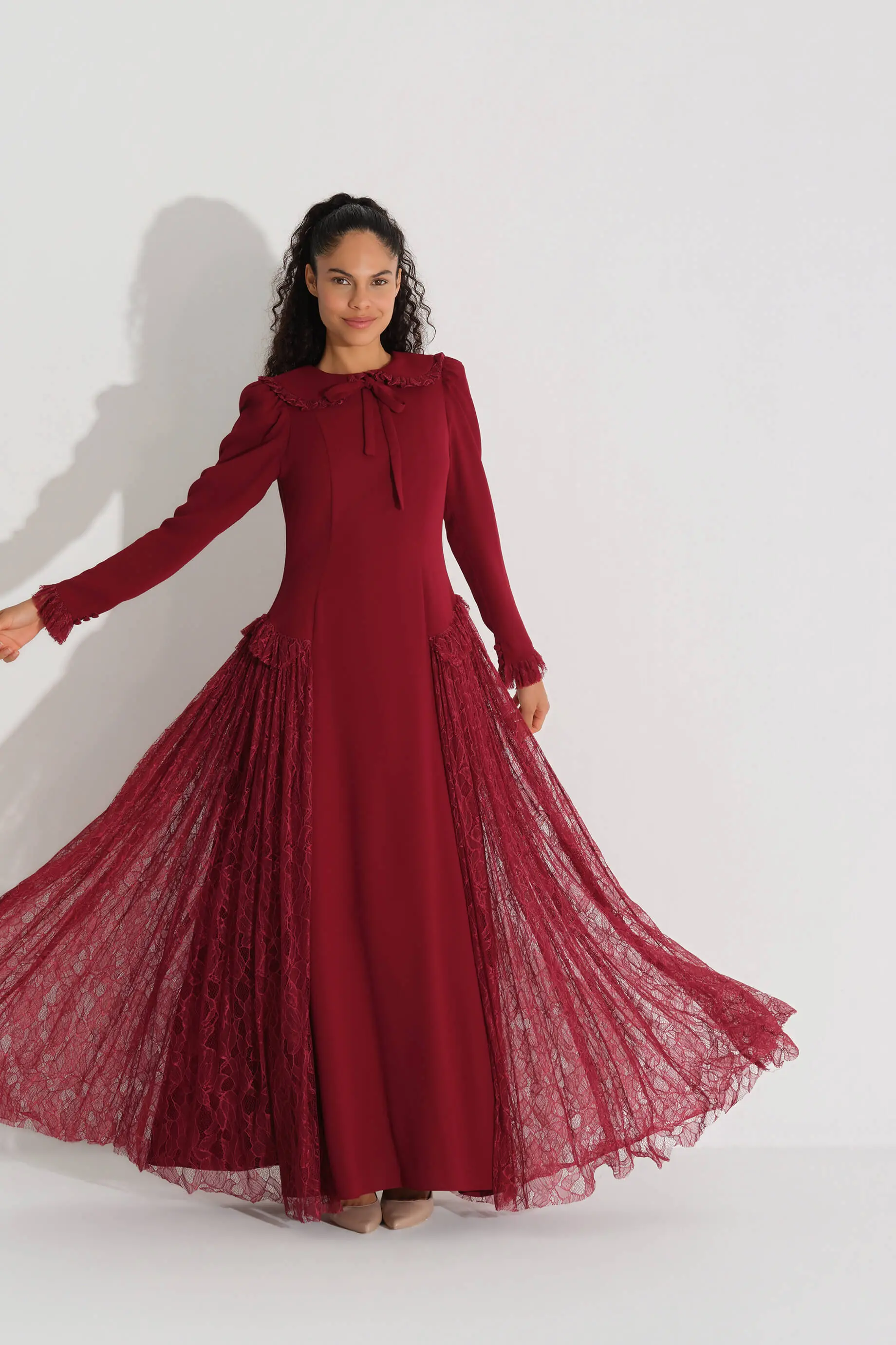 Lace-Trim Crepe Dress – Bordeaux, photo 2