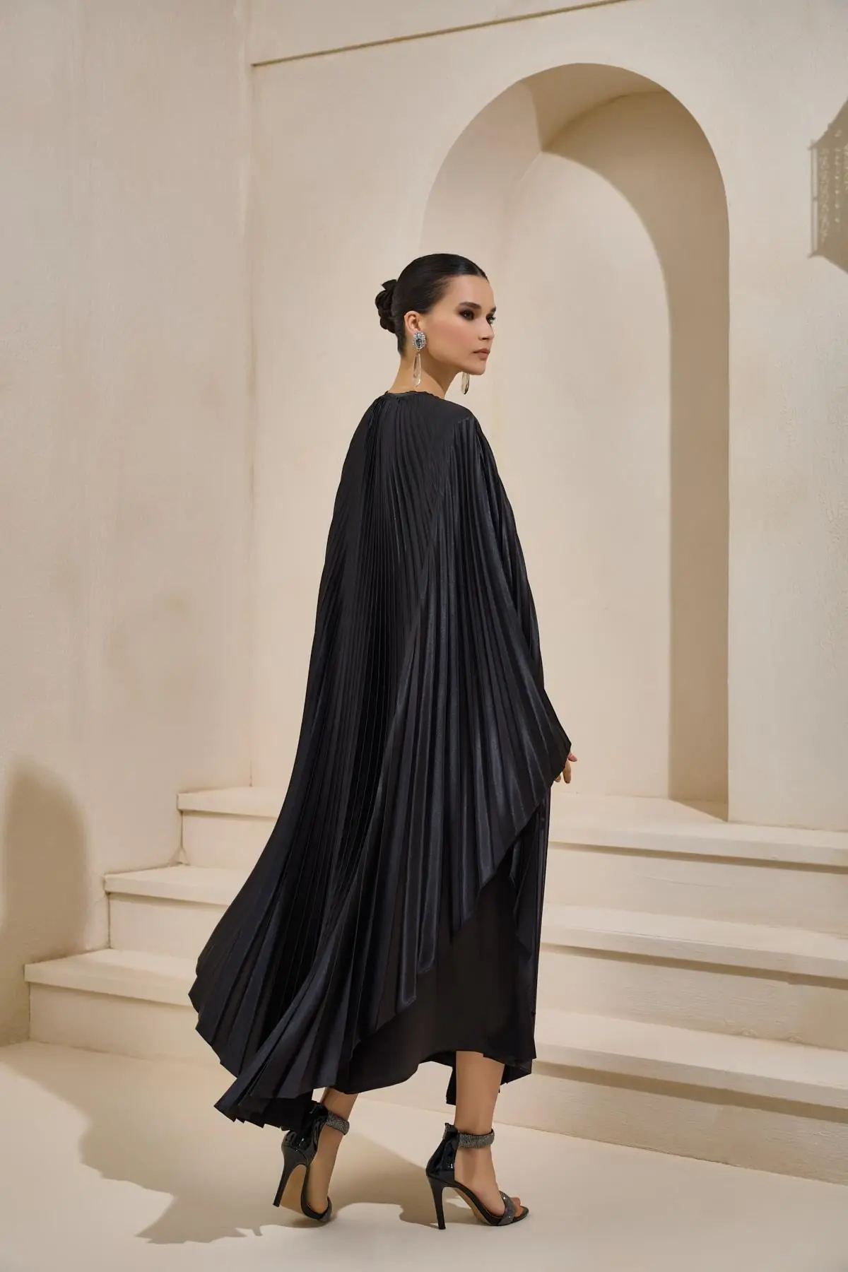 Plisse Satin Maxi Dress Set – Black, photo 3